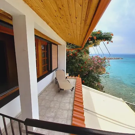 Διαμέρισμα Ekie 2 With Sea View